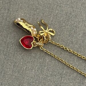 Gold Heart Pendant Necklace